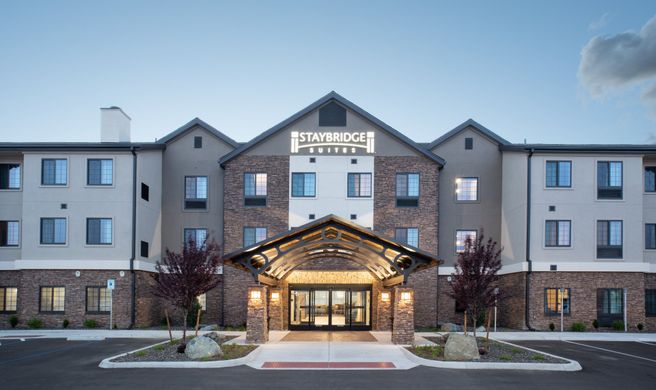 Staybridge Suites Carson City-Tahoe Area Exterior