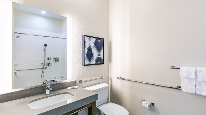 <b>Candlewood Suites Aransas Pass Room</b>. Images powered by <a href="https://www.leonardoworldwide.com/" title="Leonardo Worldwide" target="_blank">Leonardo</a>.