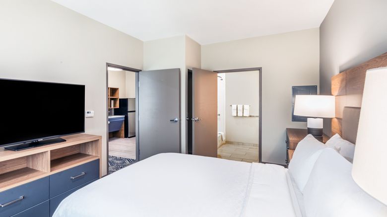 <b>Candlewood Suites Aransas Pass Suite</b>. Images powered by <a href="https://www.leonardoworldwide.com/" title="Leonardo Worldwide" target="_blank">Leonardo</a>.