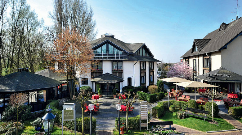 <b>Dormero Hotel Dusseldorf Exterior</b>. Images powered by <a href="https://www.leonardoworldwide.com/" title="Leonardo Worldwide" target="_blank">Leonardo</a>.