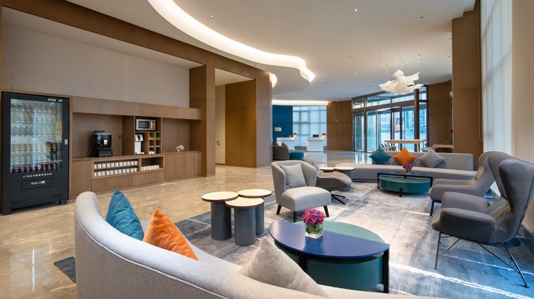 <b>Holiday Inn Express Longquanyi North Lobby</b>. Images powered by <a href="https://www.leonardoworldwide.com/" title="Leonardo Worldwide" target="_blank">Leonardo</a>.