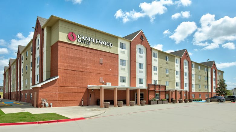 Candlewood Suites DFW South Exterior. Images powered by <a href="https://www.leonardoworldwide.com" target="_blank" rel="noopener">Leonardo</a>.