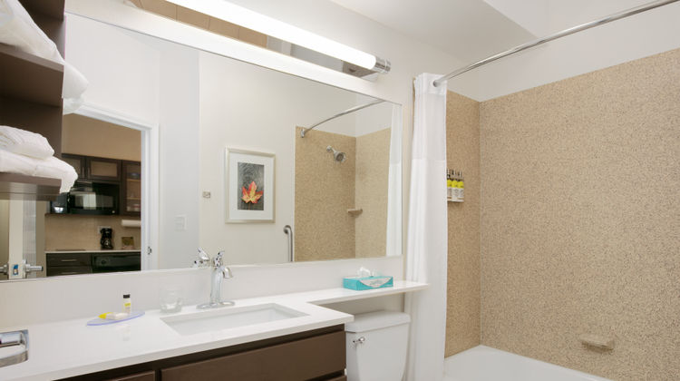 Candlewood Suites DFW South Room