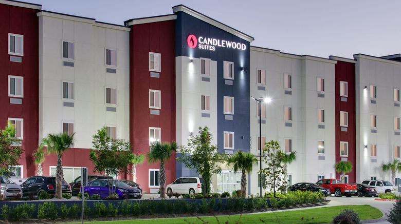 Candlewood Suites DFW West-Hurst Exterior. Images powered by <a href="https://www.leonardoworldwide.com" target="_blank" rel="noopener">Leonardo</a>.