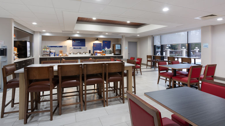 <b>Holiday Inn Express Restaurant</b>. Images powered by <a href="https://www.leonardoworldwide.com/" title="Leonardo Worldwide" target="_blank">Leonardo</a>.