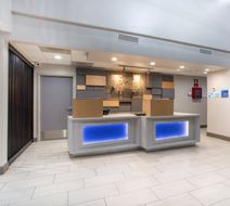 Holiday Inn Express Lobby