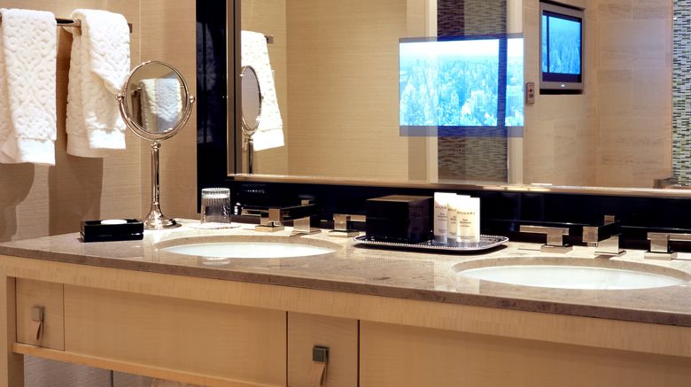 <b>SKYLOFTS at MGM Grand Room</b>. Images powered by <a href="https://www.leonardoworldwide.com/" title="Leonardo Worldwide" target="_blank">Leonardo</a>.