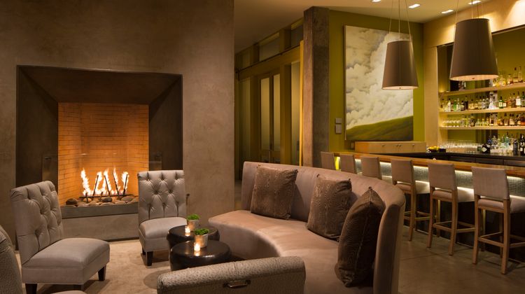 Hotel Healdsburg Lobby