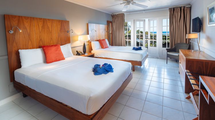 Bel Jou Hotel Room