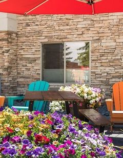 Wood River Inn & Suites