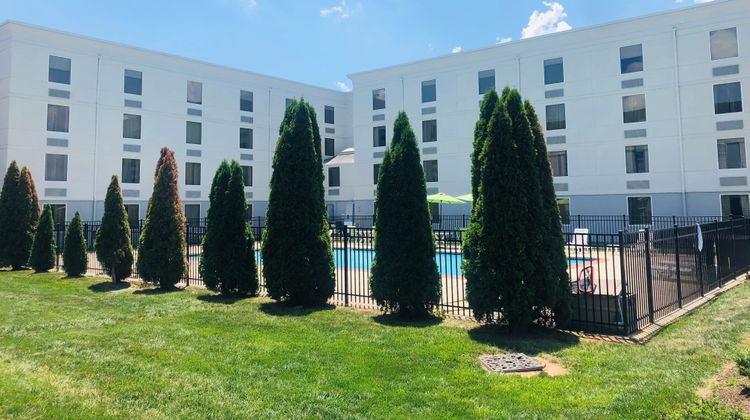 Holiday Inn Lansdale Pool