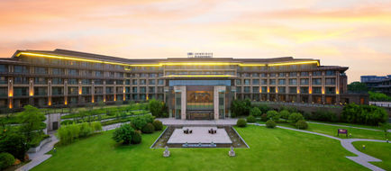 Crowne Plaza Xuzhou Dalong Lake Exterior