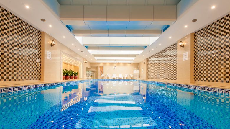 <b>Crowne Plaza Shanghai Pool</b>. Images powered by <a href="https://www.leonardoworldwide.com/" title="Leonardo Worldwide" target="_blank">Leonardo</a>.