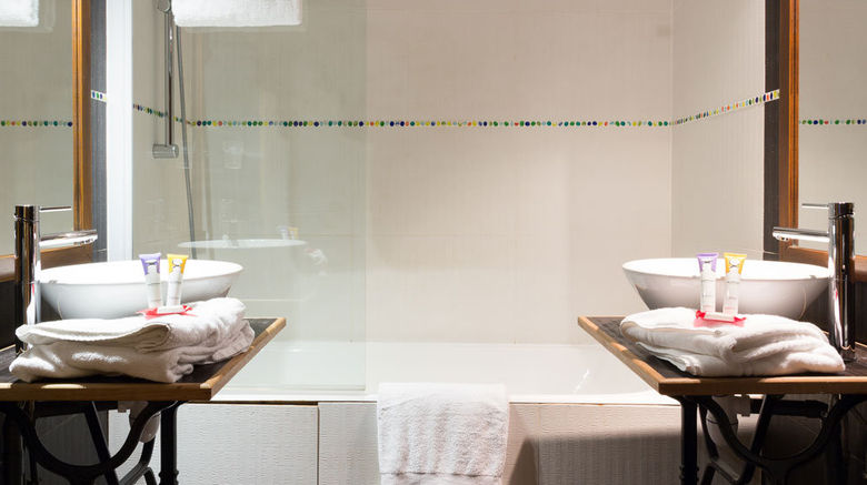 <b>Relais Monceau Room</b>. Images powered by <a href="https://www.leonardoworldwide.com/" title="Leonardo Worldwide" target="_blank">Leonardo</a>.