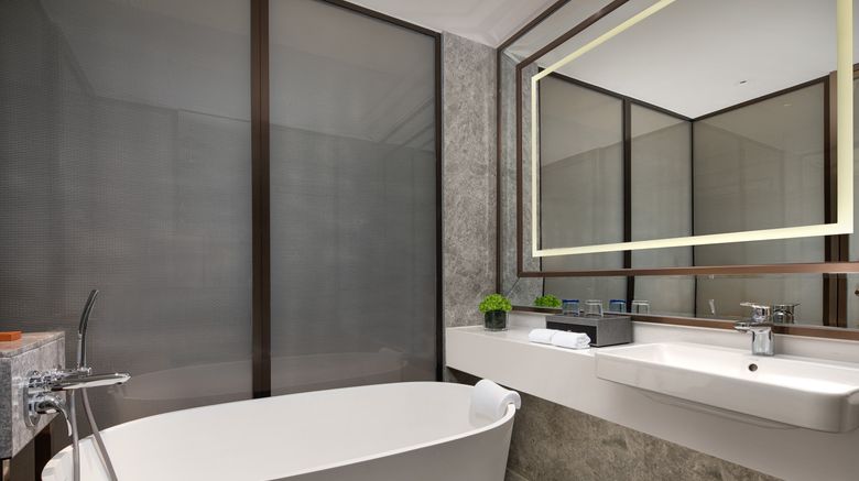 <b>Crowne Plaza Shanghai Nanjing Road Room</b>. Images powered by <a href="https://www.leonardoworldwide.com/" title="Leonardo Worldwide" target="_blank">Leonardo</a>.
