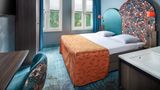 Babylon Hotel Room