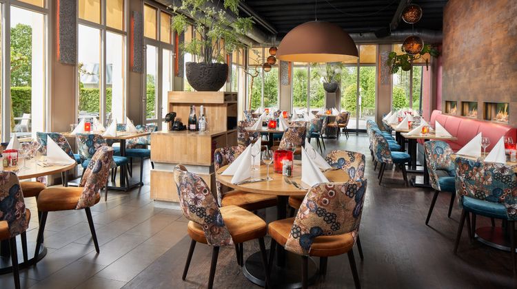 Babylon Hotel Restaurant