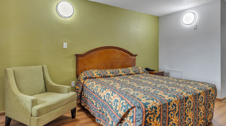 <b>Studios and Suites 4 Less Emporia Room</b>. Images powered by <a href="https://www.leonardoworldwide.com/" title="Leonardo Worldwide" target="_blank">Leonardo</a>.
