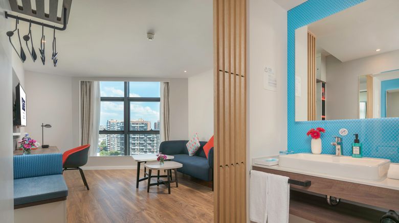 <b>Holiday Inn Express Hangzhou Jiuzhou Room</b>. Images powered by <a href="https://www.leonardoworldwide.com/" title="Leonardo Worldwide" target="_blank">Leonardo</a>.