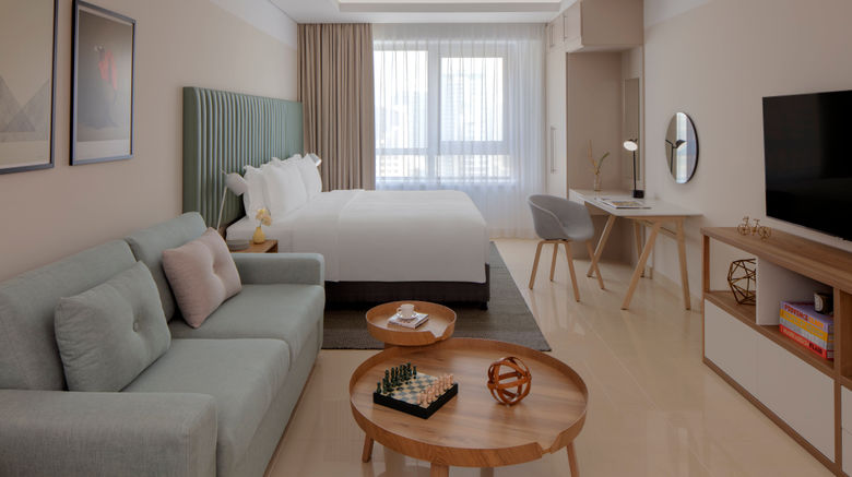 <b>Staybridge Suites Dubai Internet City Room</b>. Images powered by <a href="https://www.leonardoworldwide.com/" title="Leonardo Worldwide" target="_blank">Leonardo</a>.