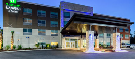 Holiday Inn Express & Suites Latta Exterior