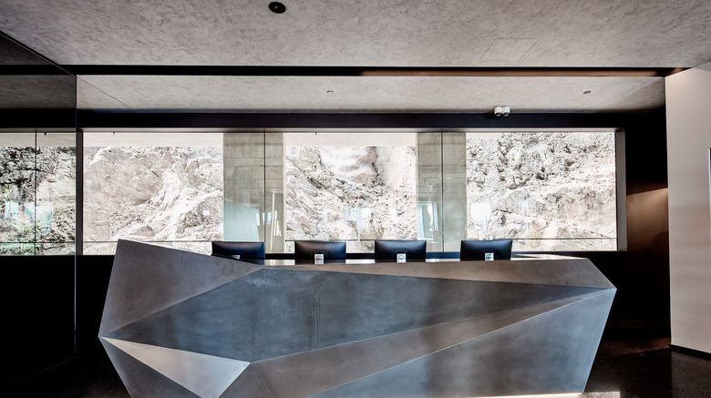 <b>Crystalbrook Vincent Lobby</b>. Images powered by <a href="https://www.leonardoworldwide.com/" title="Leonardo Worldwide" target="_blank">Leonardo</a>.