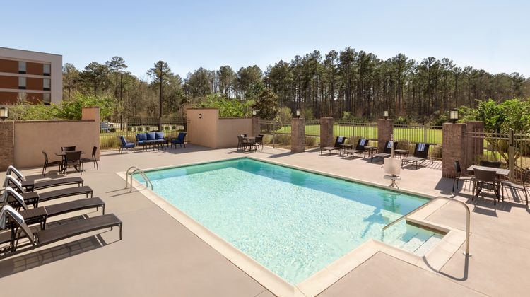 Holiday Inn Express & Suites Opelika Pool