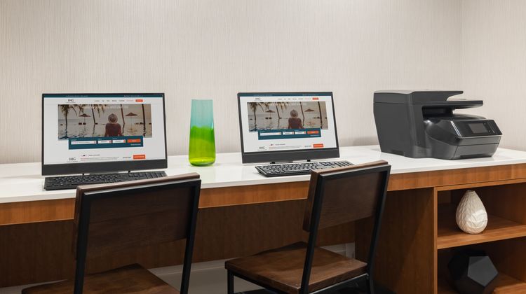 Holiday Inn Express & Suites Opelika Other