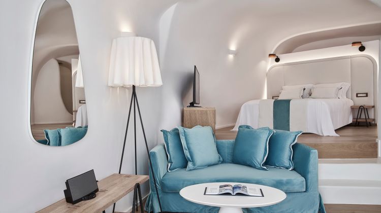 Katikies Santorini Suite