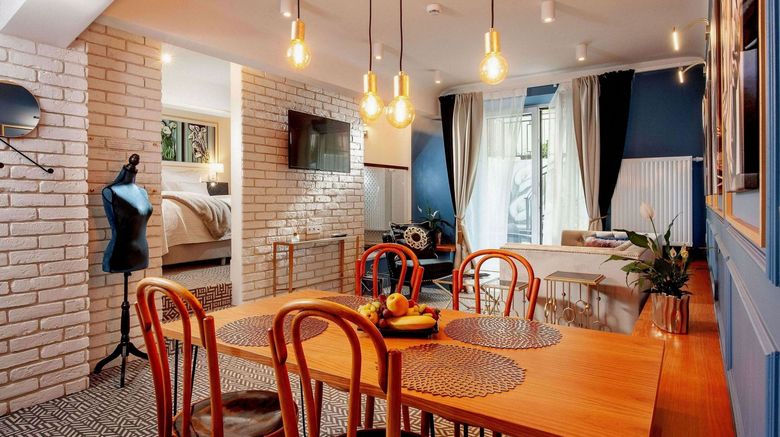 <b>Amber Design Residence Room</b>. Images powered by <a href="https://www.leonardoworldwide.com/" title="Leonardo Worldwide" target="_blank">Leonardo</a>.