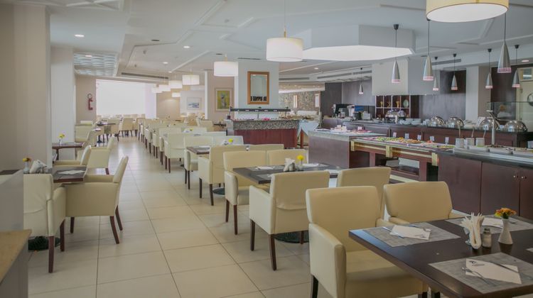 Almyra Hotel & Village Restaurant