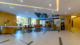 Holiday Inn Express Shijiazhuang Exterior