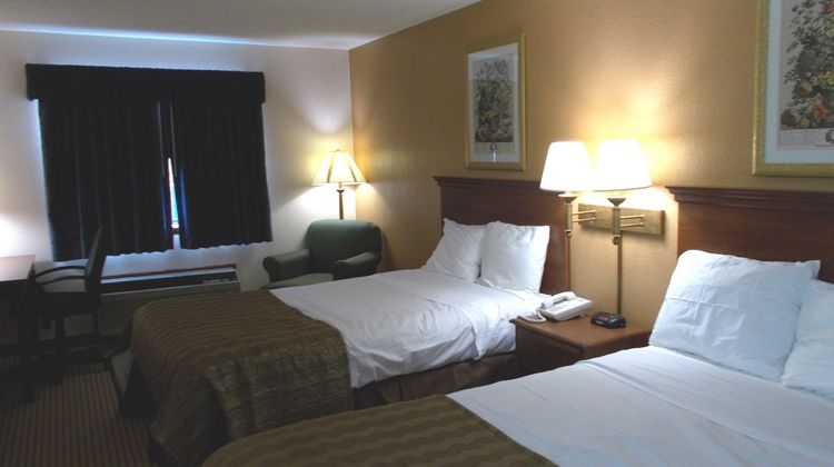 Royalton Inn Wilmington Room