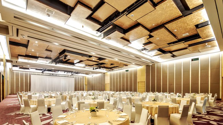 <b>Lotte Hotel Hanoi Ballroom</b>. Images powered by <a href="https://www.leonardoworldwide.com/" title="Leonardo Worldwide" target="_blank">Leonardo</a>.