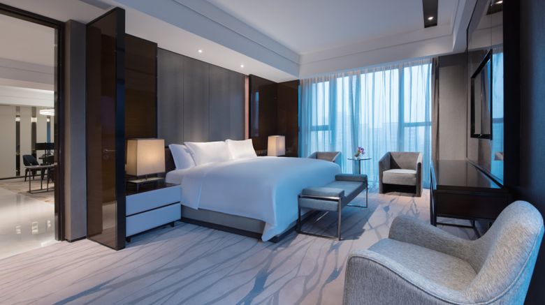 <b>Crowne Plaza HEDA Suite</b>. Images powered by <a href="https://www.leonardoworldwide.com/" title="Leonardo Worldwide" target="_blank">Leonardo</a>.