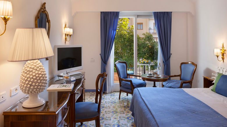 <b>Grand Hotel La Favorita Room</b>. Images powered by <a href="https://www.leonardoworldwide.com/" title="Leonardo Worldwide" target="_blank">Leonardo</a>.