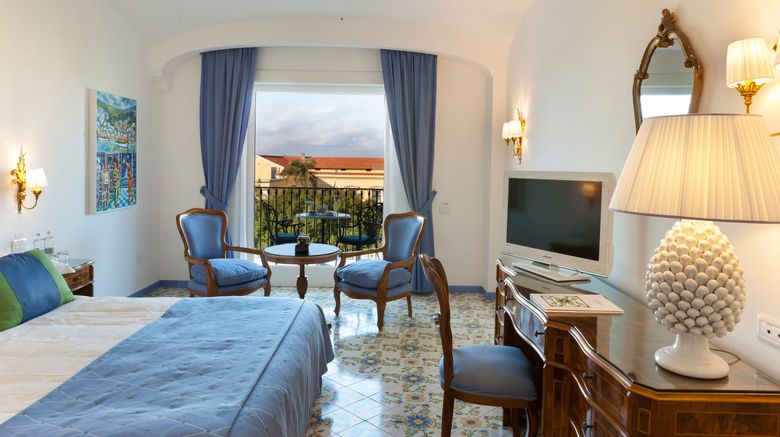 <b>Grand Hotel La Favorita Room</b>. Images powered by <a href="https://www.leonardoworldwide.com/" title="Leonardo Worldwide" target="_blank">Leonardo</a>.