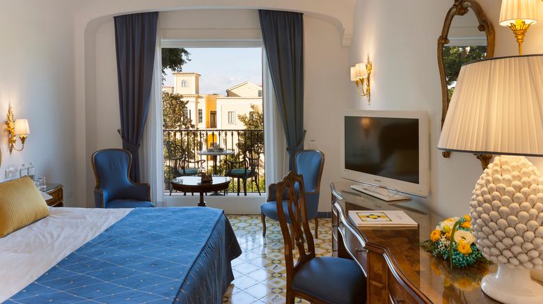 <b>Grand Hotel La Favorita Room</b>. Images powered by <a href="https://www.leonardoworldwide.com/" title="Leonardo Worldwide" target="_blank">Leonardo</a>.