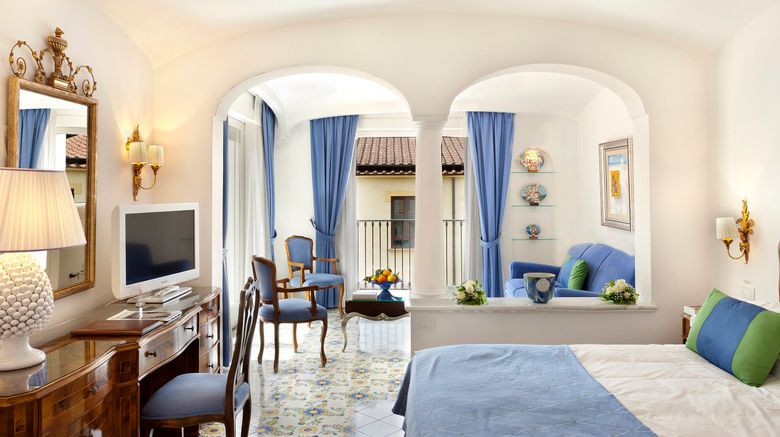 <b>Grand Hotel La Favorita Room</b>. Images powered by <a href="https://www.leonardoworldwide.com/" title="Leonardo Worldwide" target="_blank">Leonardo</a>.