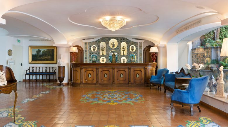 <b>Grand Hotel La Favorita Lobby</b>. Images powered by <a href="https://www.leonardoworldwide.com/" title="Leonardo Worldwide" target="_blank">Leonardo</a>.