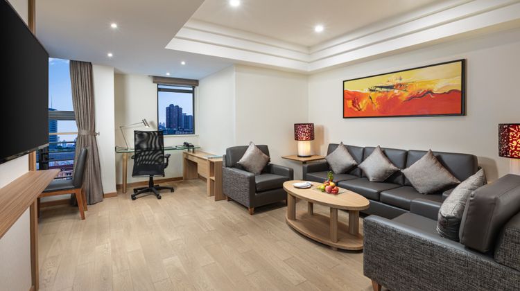Holiday Inn Shanghai Hongqiao Central Suite