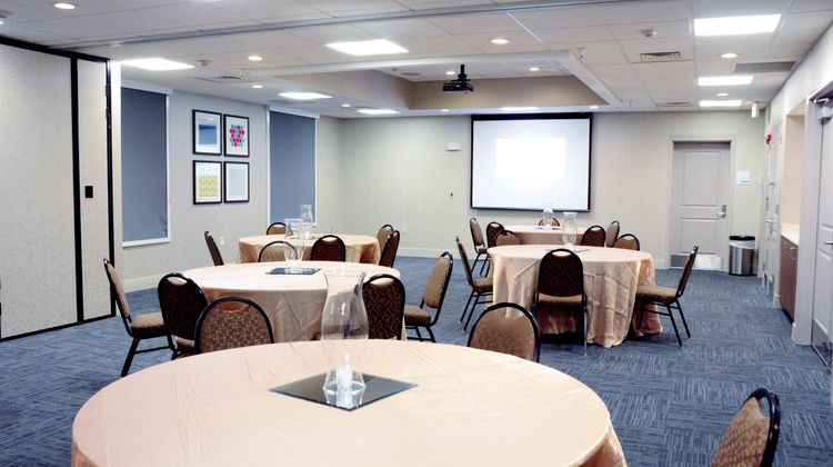 Holiday Inn Express Mount Juliet Ballroom
