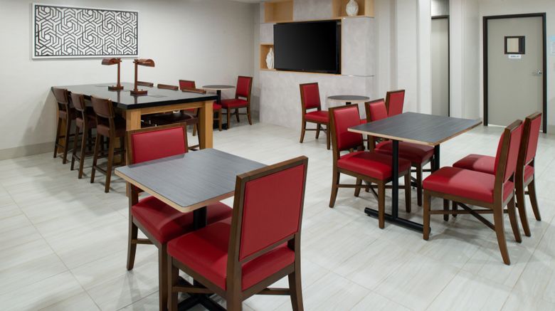 <b>Holiday Inn Express Santa Rosa North Restaurant</b>. Images powered by <a href="https://www.leonardoworldwide.com/" title="Leonardo Worldwide" target="_blank">Leonardo</a>.