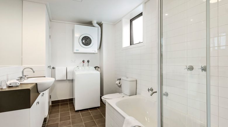 <b>Quest Frankston Room</b>. Images powered by <a href="https://www.leonardoworldwide.com/" title="Leonardo Worldwide" target="_blank">Leonardo</a>.