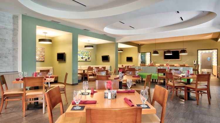 Holiday Inn Dallas-Fort Worth Airport S Restaurant