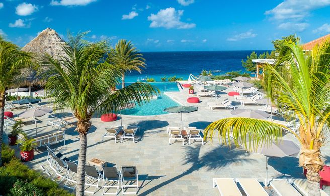 Oasis Coral Estate Beach Resort Exterior