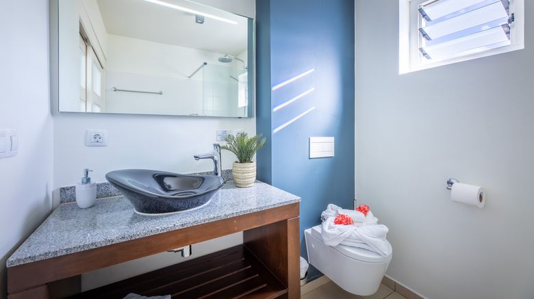 <b>Oasis Coral Estate Beach Resort Room</b>. Images powered by <a href="https://www.leonardoworldwide.com/" title="Leonardo Worldwide" target="_blank">Leonardo</a>.