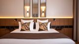 Hotel du Port Room