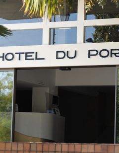 Hotel du Port