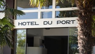 Hotel du Port